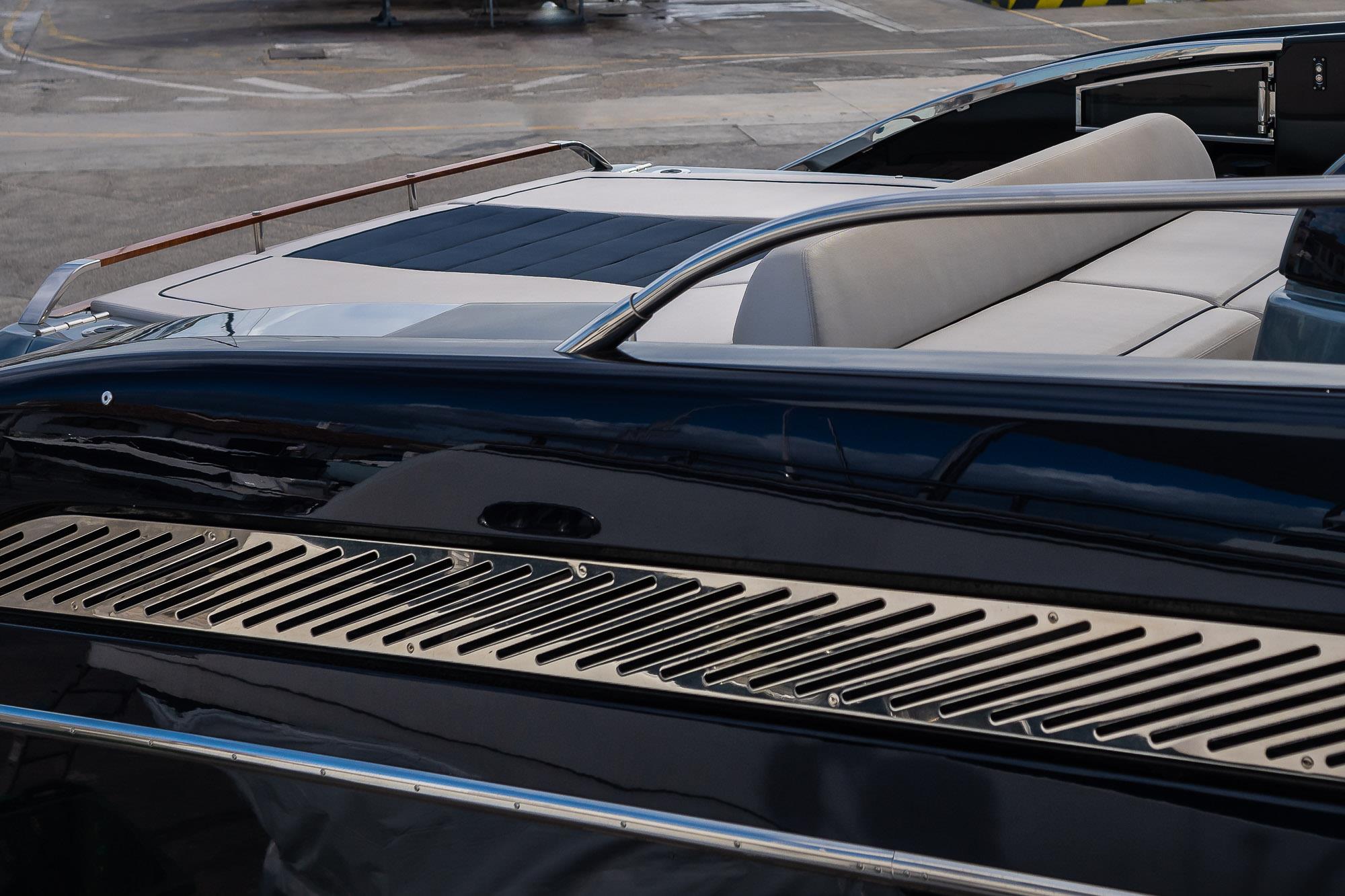 2019 RIVA 66' RIBELLE 